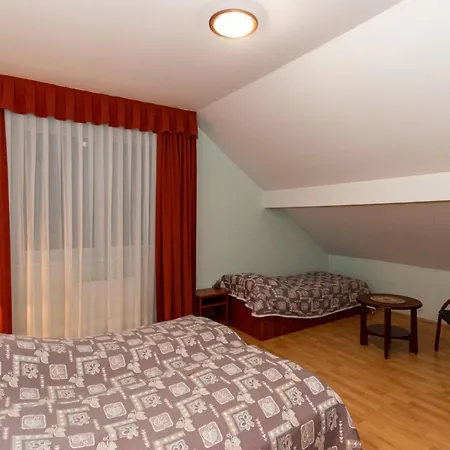 Canary Color Tatil Evi
